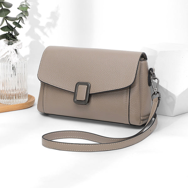 Niche leather commuter messenger bag 2025 new trendy high-end cowhide shoulder bag fashionable simple armpit bag