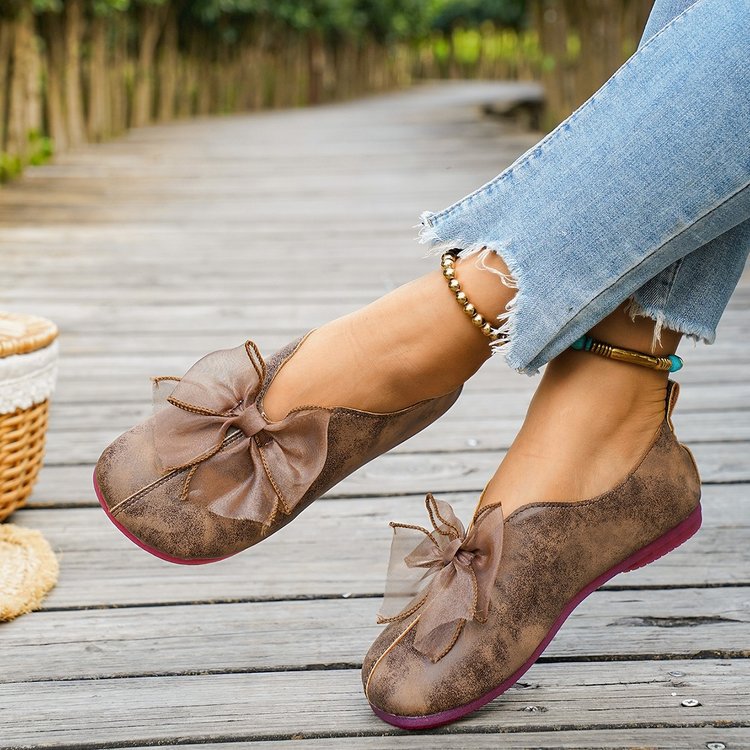 autumn new arrival: export-grade casual loafers. plus sizes available. price difference of $0.50. wholesale options available. dropshipping to  and