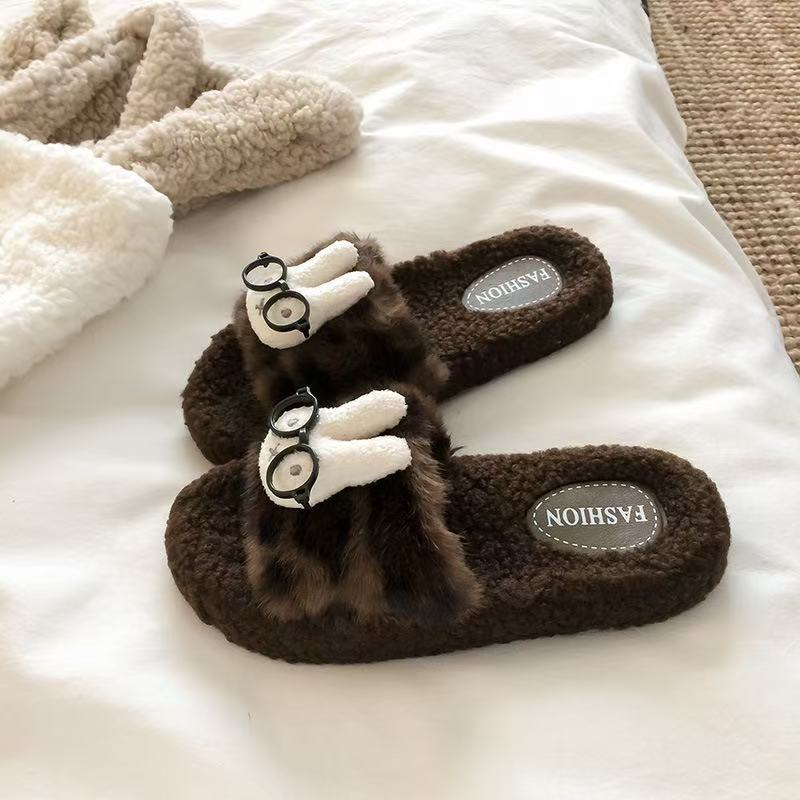 Cute leopard print cat paw slippers for women, new 2025 autumn/winter collection, non-slip indoor house slippers, wholesale cotton slippers for supermarkets