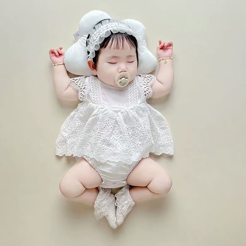 Baby girl full month 100 days princess lace romper summer thin outing clothes baby clothes summer triangle bag butt