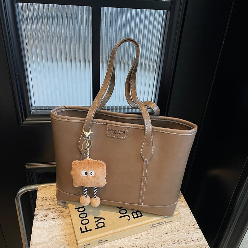 Retro large-capacity bag women's 2025 autumn and winter new shoulder bag fashionable and foreign style versatile work commuter tote bag