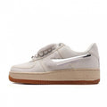 Collaboration off-white
