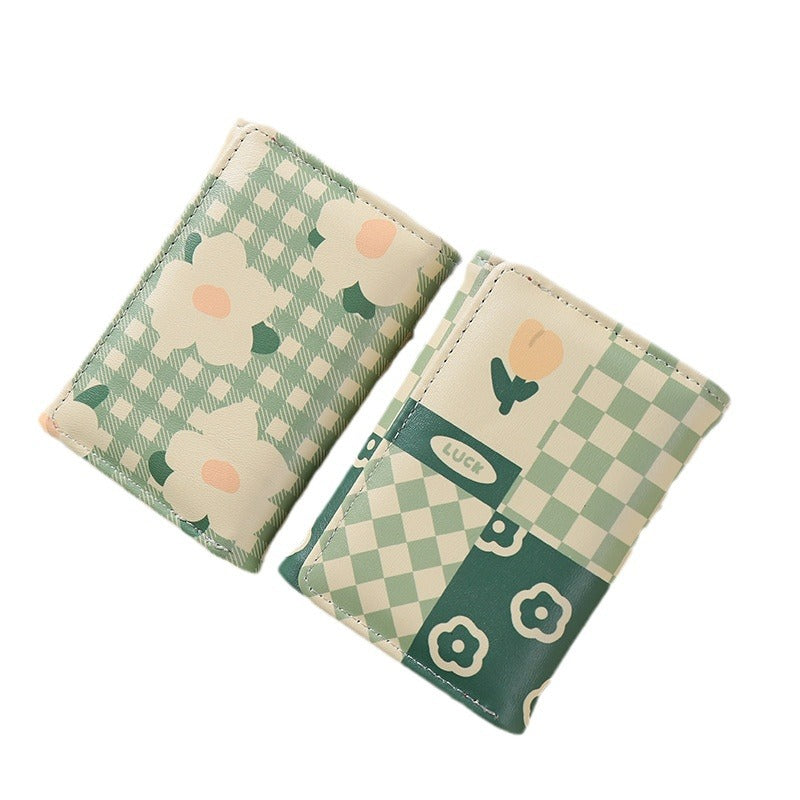 Small fresh three-fold wallet, short women's  explosion, portable driver's license card holder, three-fold storage change purse.