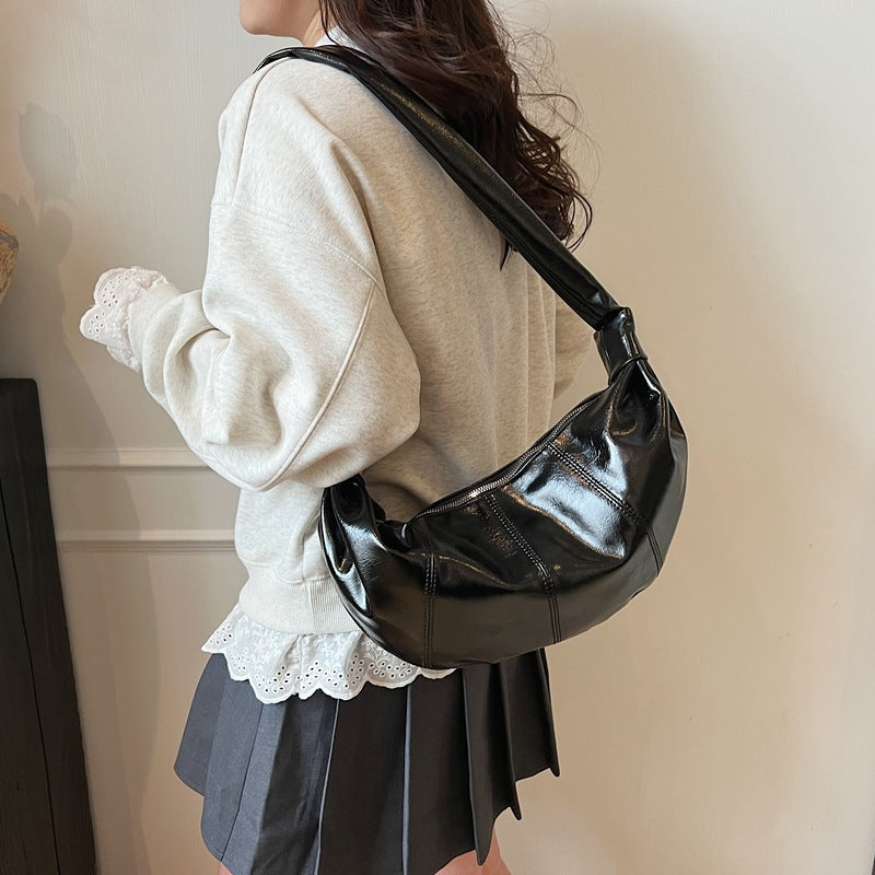 Shoulder bag women's simple dumpling bag messenger bag women's bag 2025 spring and summer new fashion croissant bag