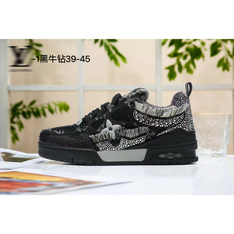 European market men's and women's bread shoes, height-increasing chunky sole dad shoes, fashionable and versatile sneakers, couple's skate shoes