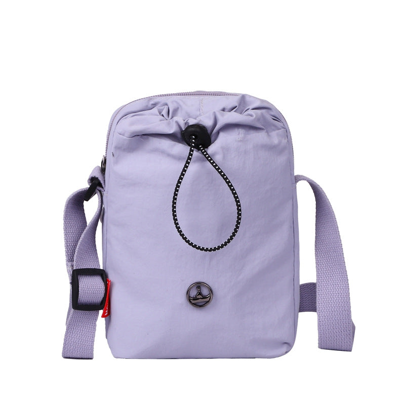 New messenger bag, multi-functional mobile phone bag, waterproof leisure shoulder bag, kettle bag, sports fitness women's bag, water cup bag.