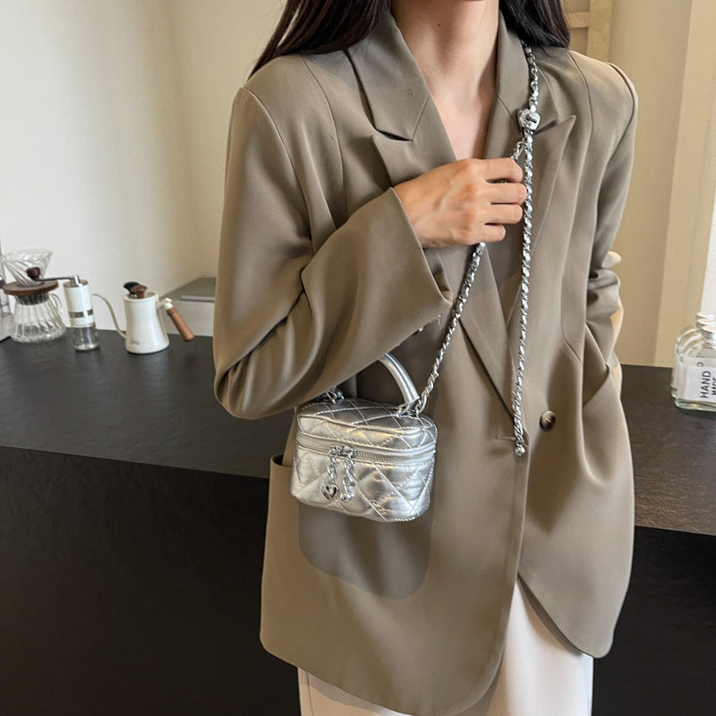 High-end niche style mini bag for women 2025new arrivalfashion quilted chain crossbody bag women's satchel bucket bag