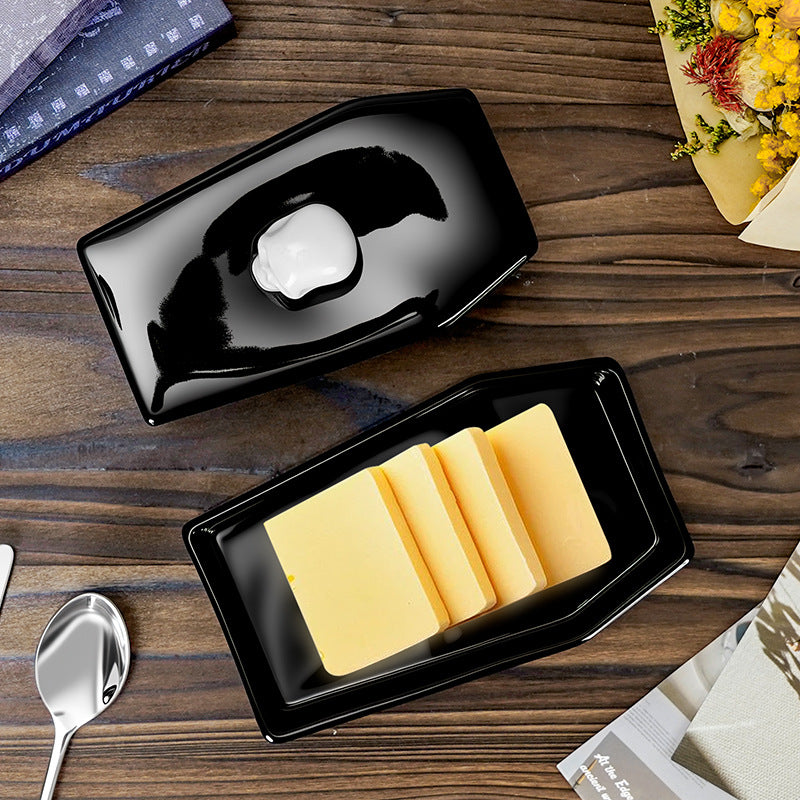 Personalized creative ceramic butter dish, european-style tableware with lid, butter dish for desserts and sweets, square ceramic plate