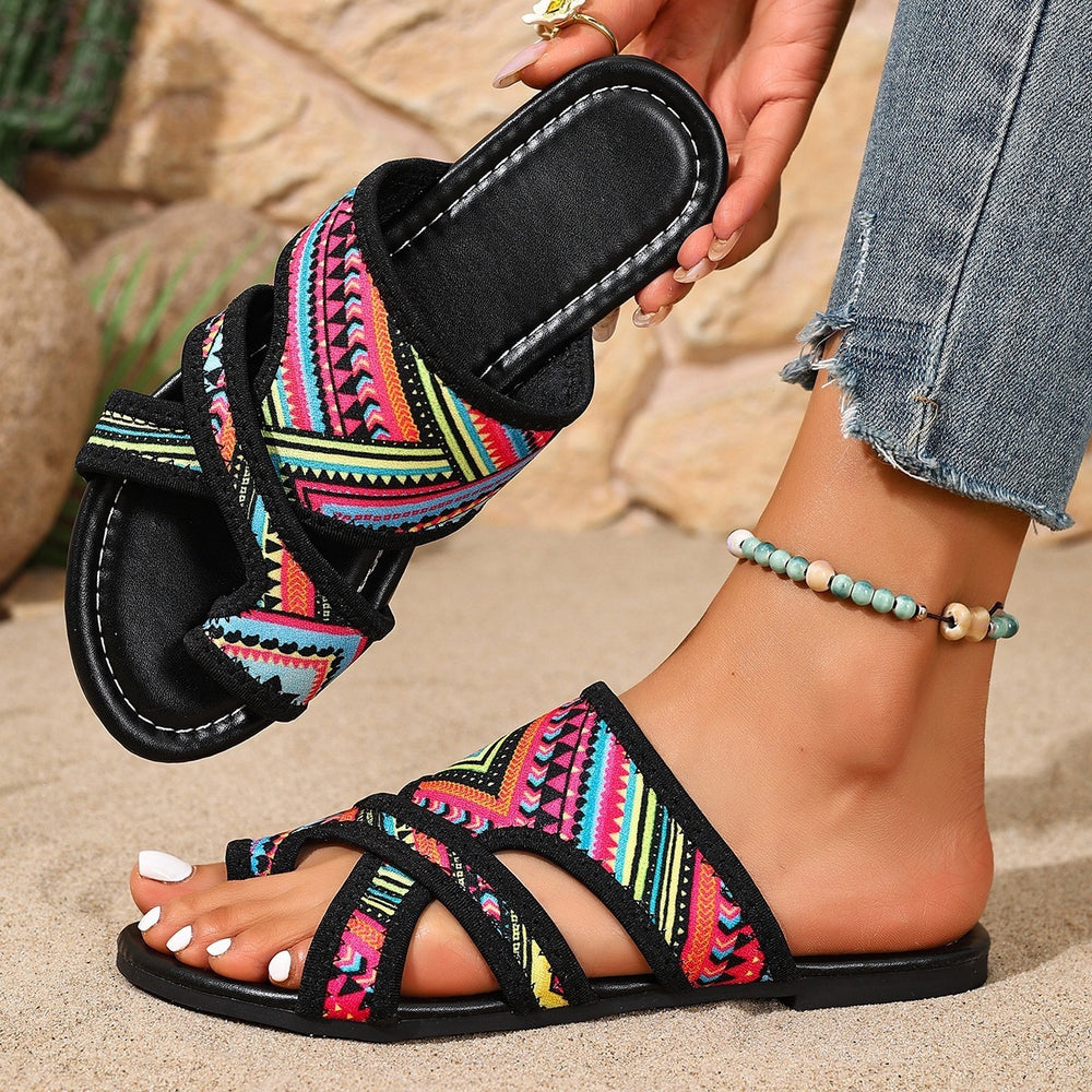 Export cross-border large size rongxu ethnic style sandals women's abstract summer new style flat bottom printed toe wholesale