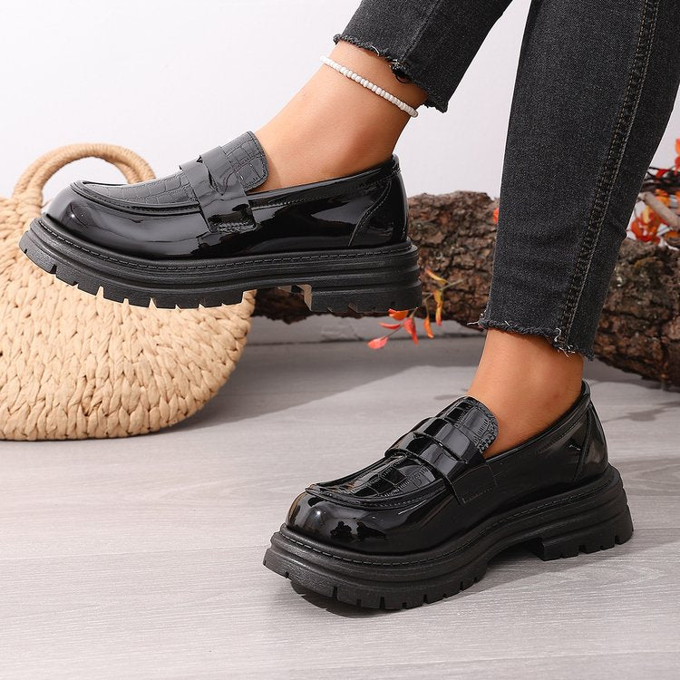 spring new arrival: plus-size chunky sole loafers for women (sizes 35-43). wholesale available. dropshipping to  and