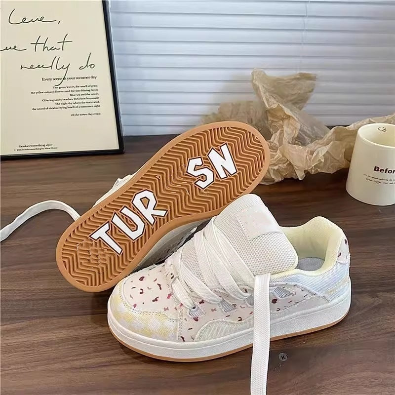 Korean style cranberry color niche sneakers women's ins trendy 2026 summer new versatile athletic casual bread shoes