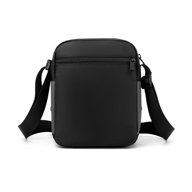 New men's shoulder bag outdoor leisure messenger bag sports travel backpack anti-splashing nylon men's bag wholesale