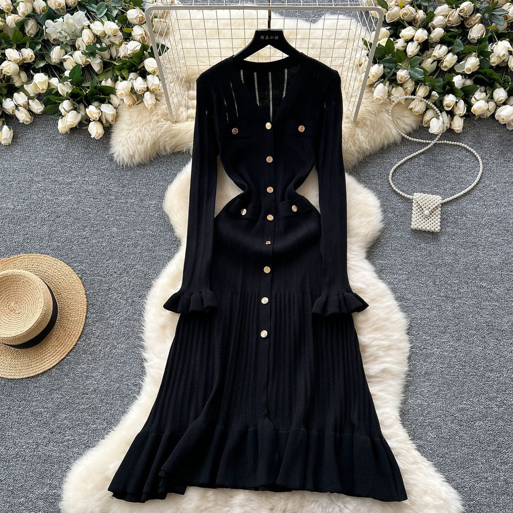 Xiaoxiangfeng dress women's fall and wintereasiest for matchclassy sense v neck metal buckle silmslimming lookrufflesknitting skirt