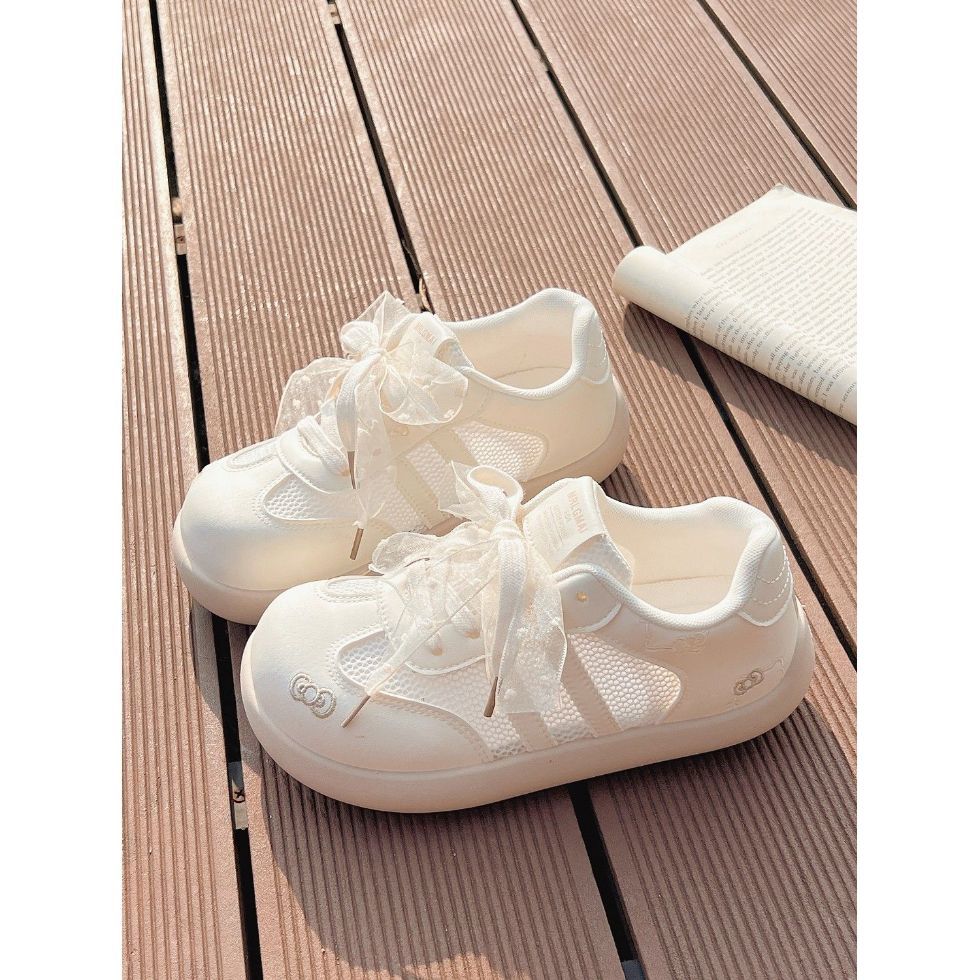 Summer breathable mesh white shoesgirlnew arrival look with skirt girl bread shoes easiest for matchcasual german training shoes