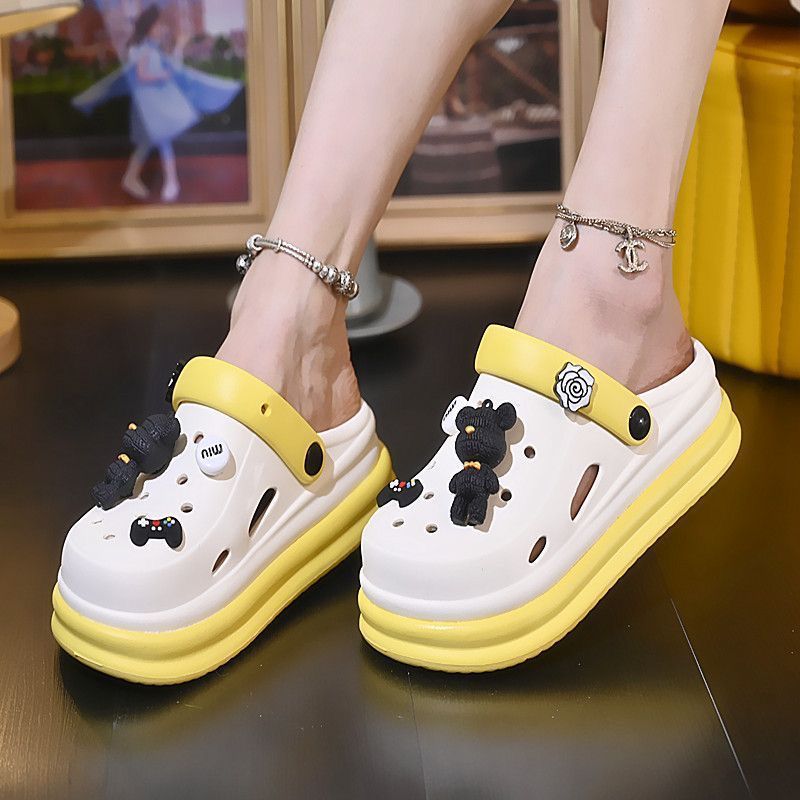2025 summer new collection: closed-toe slides - trendy, platform, thick-soled, non-slip, wear-resistant clogs & sandals for outdoor wear