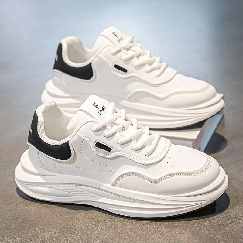 Men's 2025 spring new lightweight white sneakers, skate shoes, trendy versatile fashionable breathable youth niche streetwear shoes