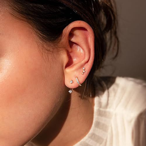 Luxury-inspired new earring set: copper electroplated micro-paved zirconia fashion round earrings and ear studs - exquisite design