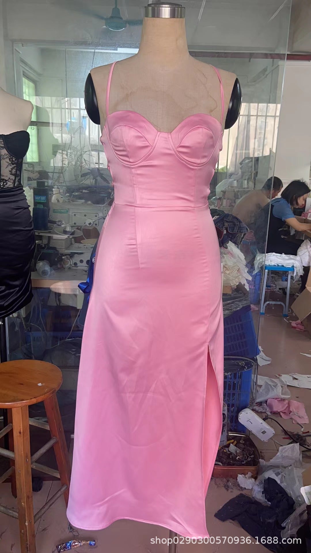 SDM04 new product Z home with the same suspender, silky slit backless dress,  wholesale, one piece is sent on behalf of Europe and the United States.