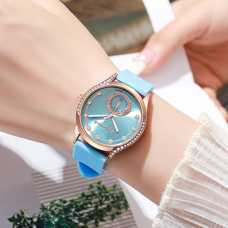 Wholesale manufacturer of cross-border e-commerce hot-selling "little green watch" quartz watches, silicone ladies' quartz watches for students