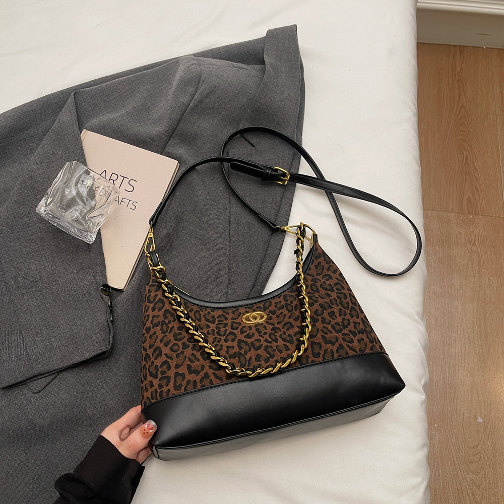 Trendy retro handbag: stylish color block design, versatile chanel-inspired shoulder & crossbody bag for autumn/winter 2025