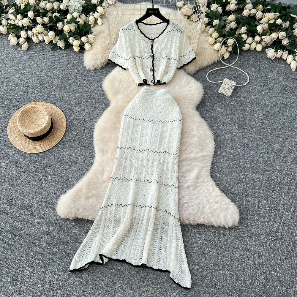 Korean style age-reducing set: women's gentle style hollow-out crochet round neck cropped knit top + high-waisted bodycon midi skirt