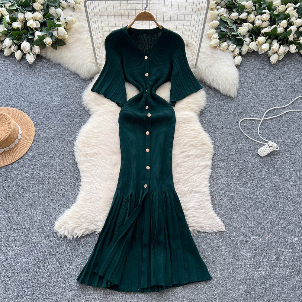 Elegant and chic v-neck metallic buckle slimming dress - women's summer french style cinched waist mermaid knit maxi dress