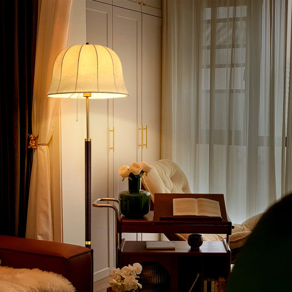 French retro medieval floor lamp, living room atmosphere lamp, advanced European-style bedroom, study desk lamp next to sofa