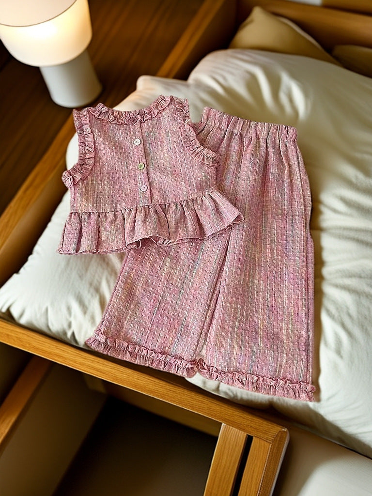 Girls' summer outfit: new, stylish, and trendy wide-leg pants set for kids - lightweight plaid two-piece set for baby girls