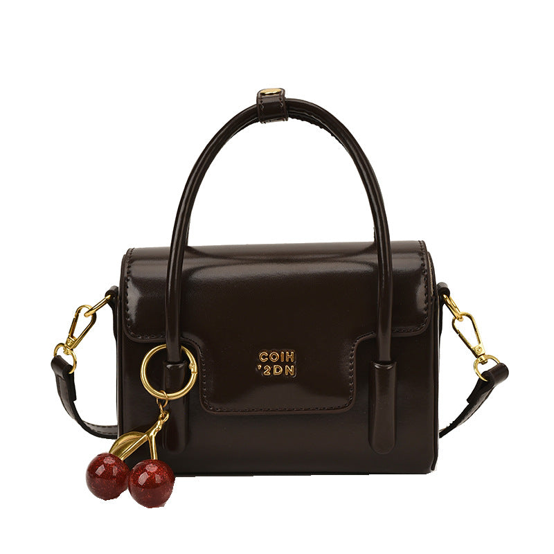 Portable fashionable small bag 2025fall and winternew arrival super popular atmosphere underarm bag trendyeasiest for match shoulder crossbody bag