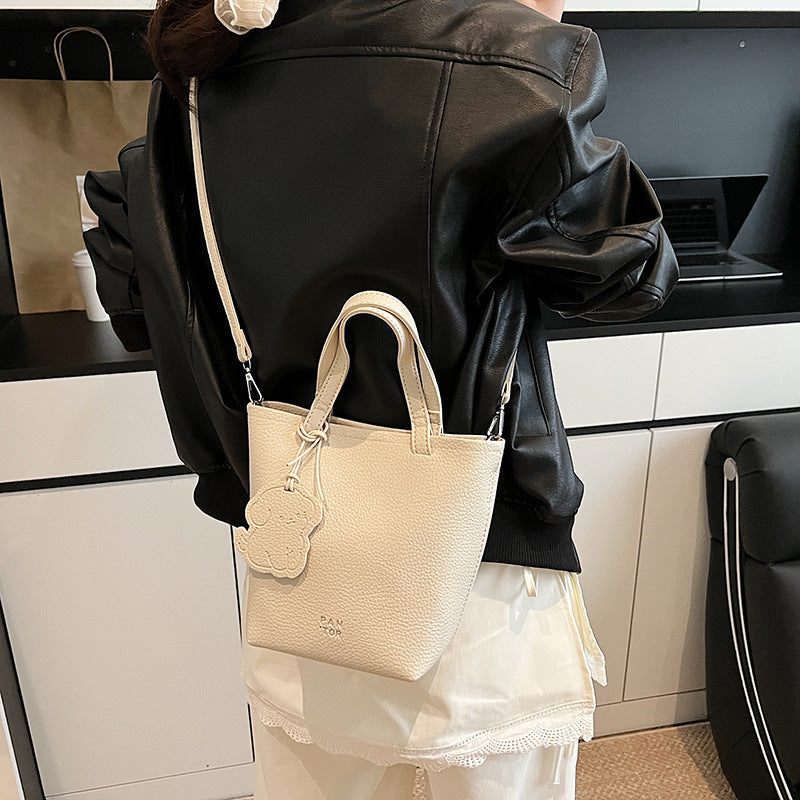 Cross-border simple casual portable bucket bag women's 2025 new fashion shoulder bag commuter versatile messenger bag