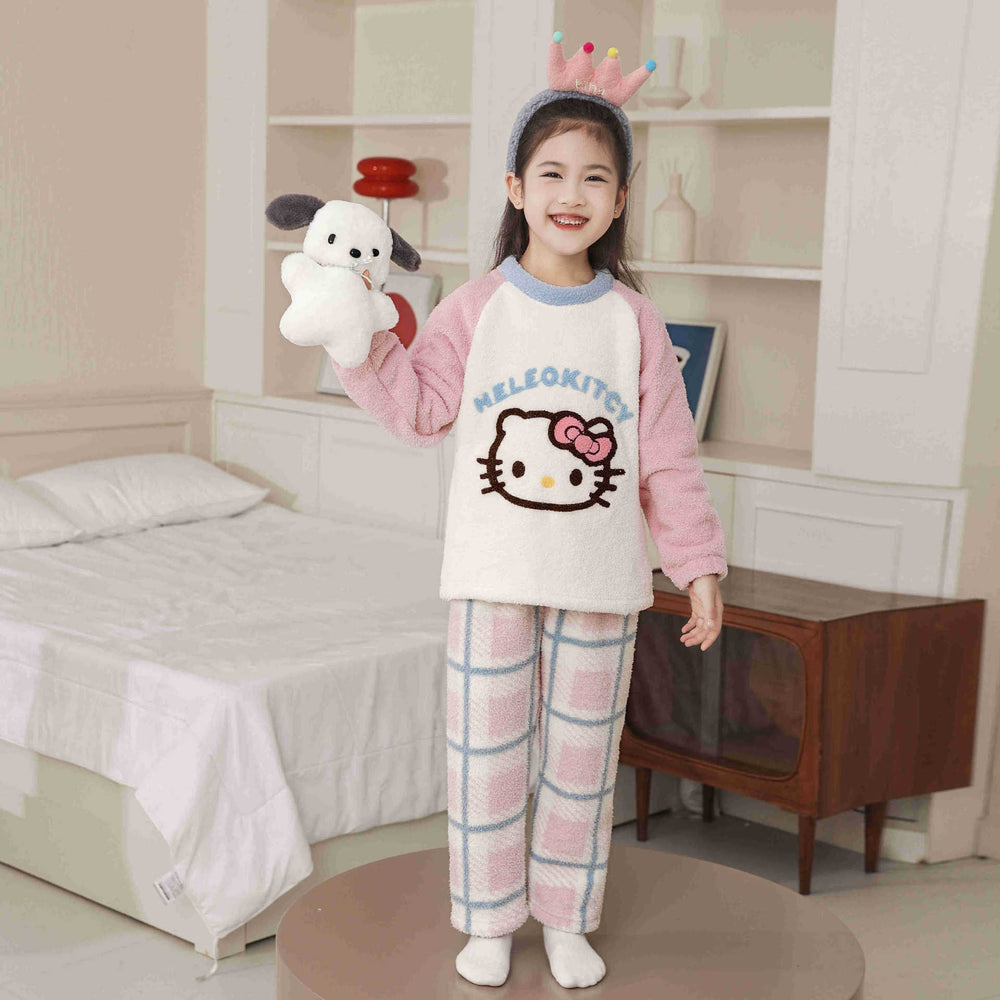 Children's cartoon hello kitty pajamas girls' half velvet coral velvet fleece-linedheattechwinter home clothes cotton