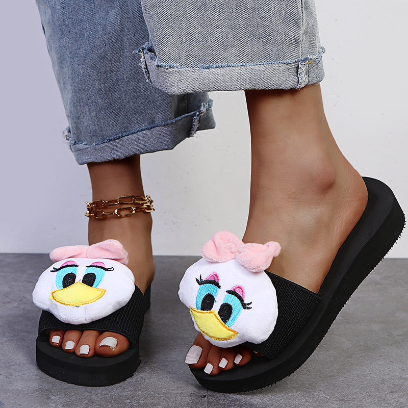 Plus size women's slippers for export, spring/summer 2024 new collection: elephant-themed chunky platform wedge slides, cartoon casual flip-flops