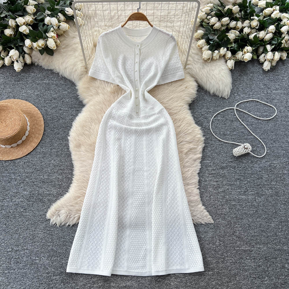 French chic dress for women, spring  new collection, high-end socialite style, beaded round neck, cinched waist, knitted maxi dress