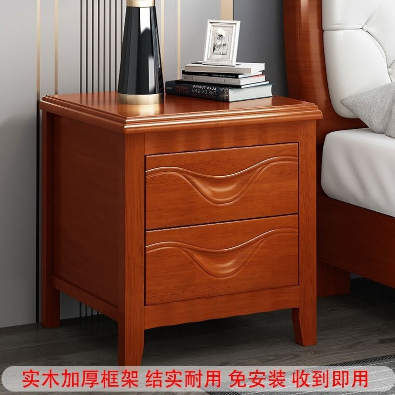 Solid wood bedside table for home bedroom, lockable storage cabinet, small rental room bedside storage chest, no assembly required