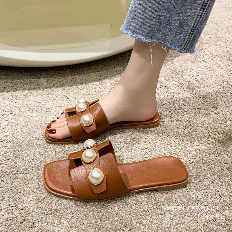 Fashionexportplus size pearl cut out flip-flops women's cross-border wear casual lightweight low-heeled square-toe sandals