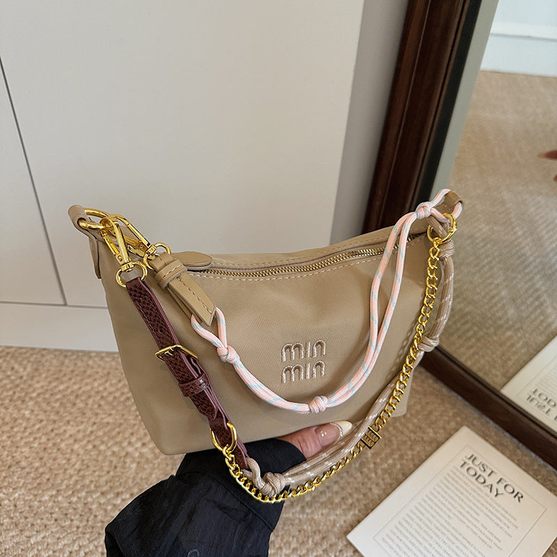 Internet celebrity trend shoulder bag 2025 summer new contrasting color canvas small lunch box bag commuter fashion trend handbag