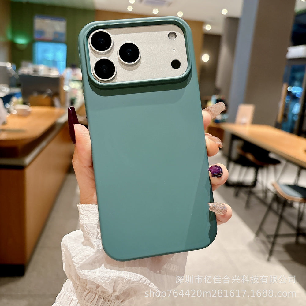 Suitable for iphone17promax large hole liquid silicone magnetic phone case new cross-border apple 15 protective cover