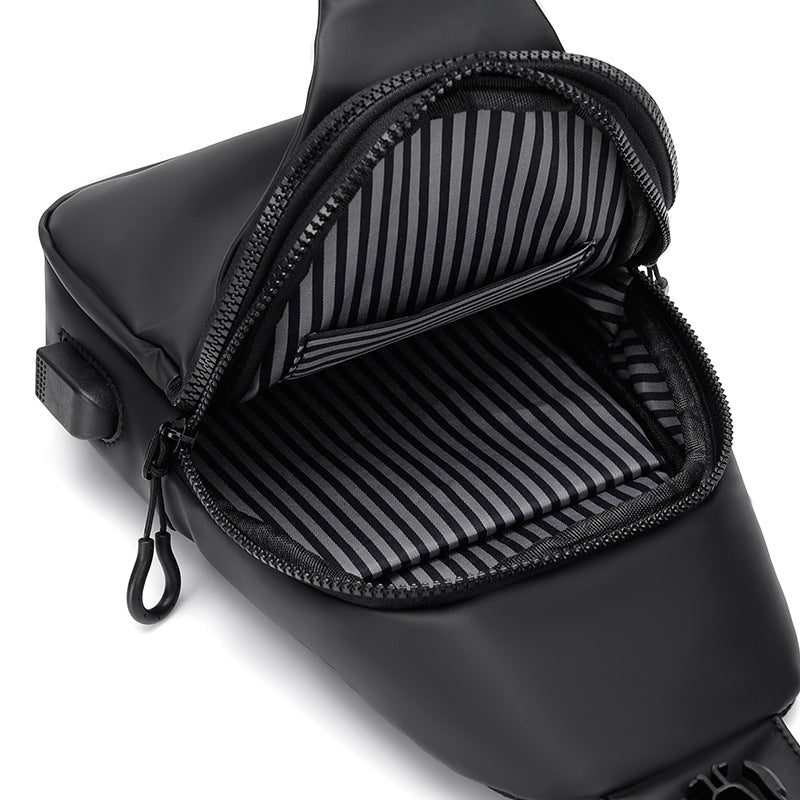 New outdoor large-capacity messenger bag, a hair men's breast bag, fashionable and simple fashion trend shoulder bag