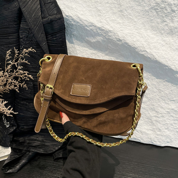 Niche design chain retro bag 2025 new matte imitation moose leather messenger bag women's shoulder underarm stray bag