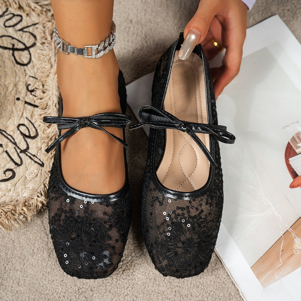 Lace fairy flat shoes : square toe, lace-up design, mesh material – ultra-gentle, overflowing with summer vibes
