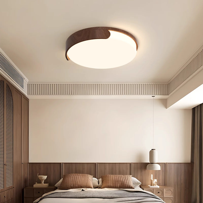 Medieval Cream Wind Living Room Light Eye Protection Cloud Ceiling Light Wabi Silent Wind Bedroom Zhongshan Lighting Whole House 2025 New