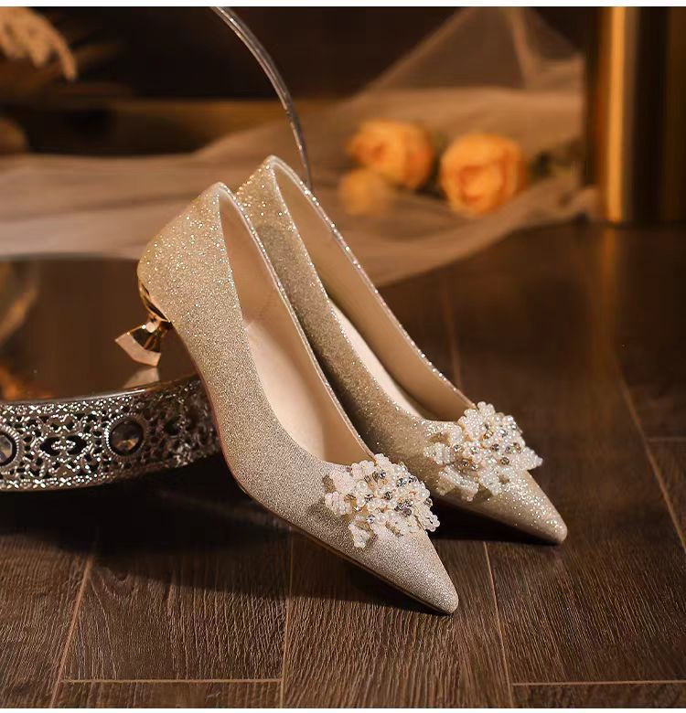 French sequin wedding shoes women 2025 new pointed toe low heel rhinestone bridal shoes