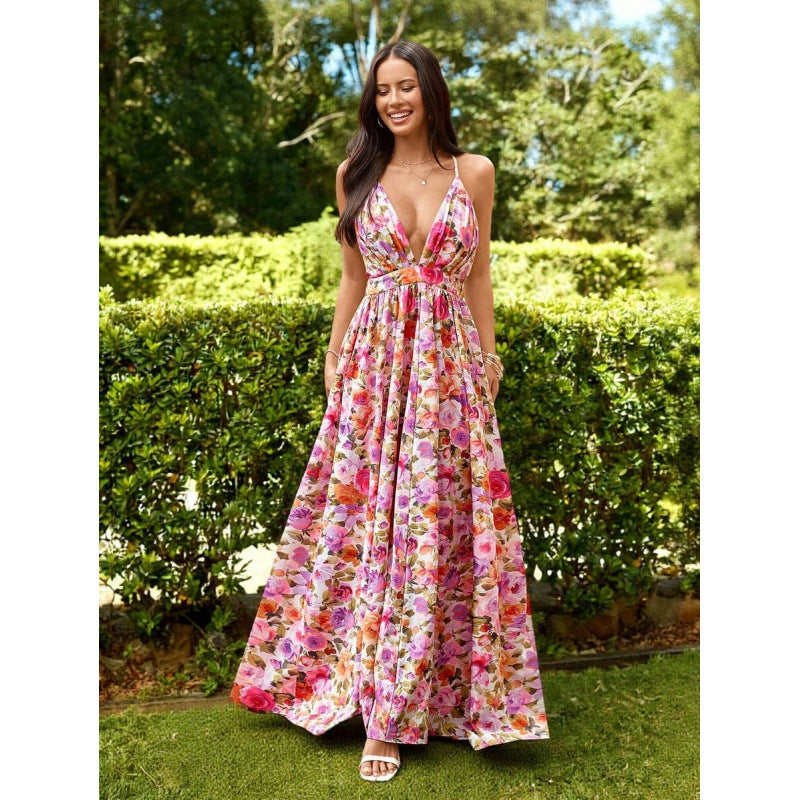 Vacation-ready, elegant printed maxi dress with a flowy skirt and spaghetti straps – a chic and stylish new arrival for women's summer