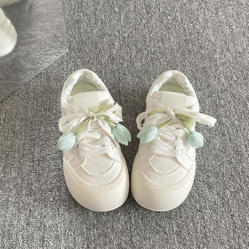 Trending spring/autumn casual sneakers for women - 2026 new thick-soled white shoes, versatile bread shoes perfect for pairing with skirts