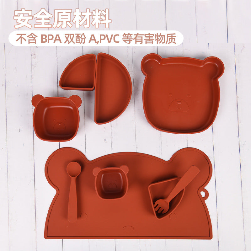 Baby silicone tableware set, non-slip and anti-dirty cartoon bear set, food-grade baby silicone feeding tableware