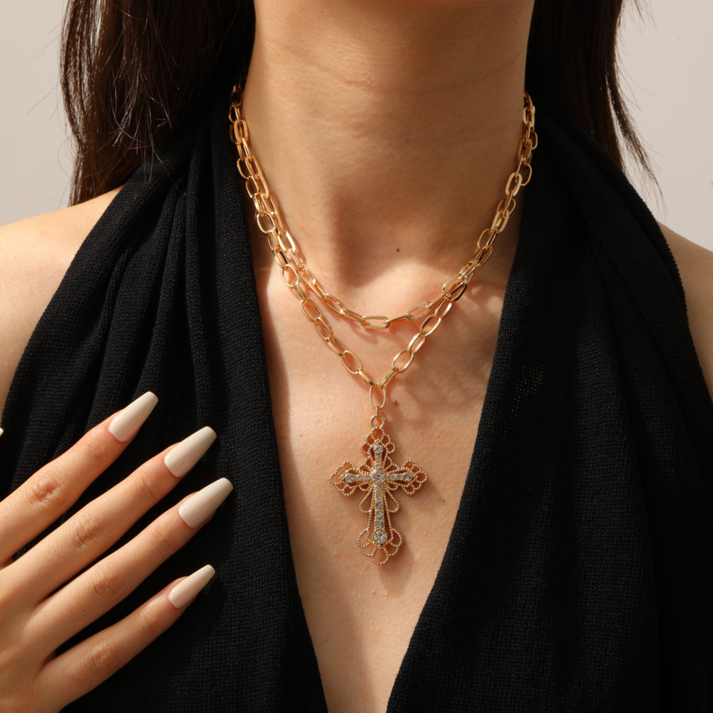 Cross necklace wholesale cross-border hollow diamond pendant jewelry accessible luxury niche high-end retro stacked necklace