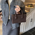 Handheld small bag for women, new arrival, high-end retro patchwork design, versatile and stylish shoulder bag with a premium feel, and a fashionable crossbody bag