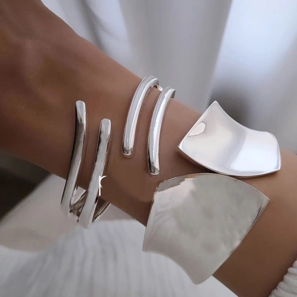 European and american cross-border e-commerce jewelry, irregular alloy open bracelet, metallic style, glossy, exaggerated hand jewelry, bracelet wholesale