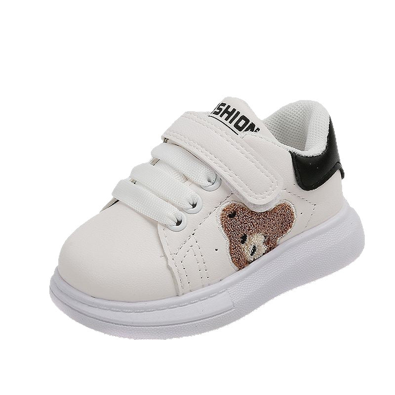Kids' athletic shoes:  spring/autumn new collection - soft-soled, breathable sneakers for boys & girls. stylish & casual white shoes for students