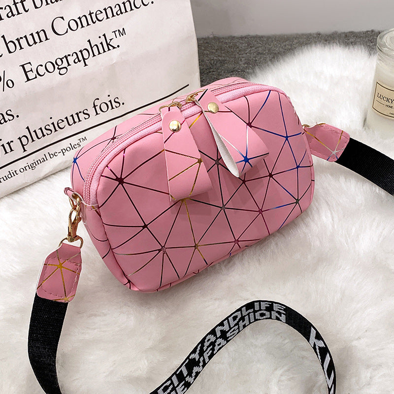 Girls cosmetic bag 2022ladies bag  bag women's bag printed wide shoulder strap small bag women's messenger bag